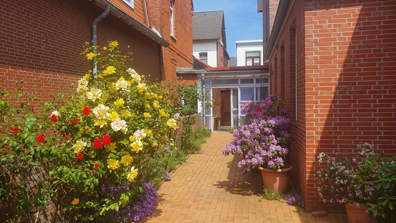Haus Eldert Teerling Apartamento Borkum Exterior foto